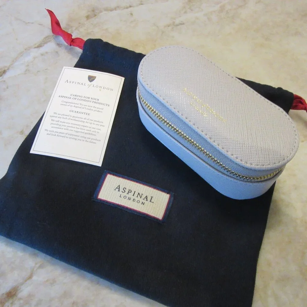 Aspinal of London "Tidy All" Light Grey Saffiano Leather NWOT MSRP $165 - Picture 2 of 10